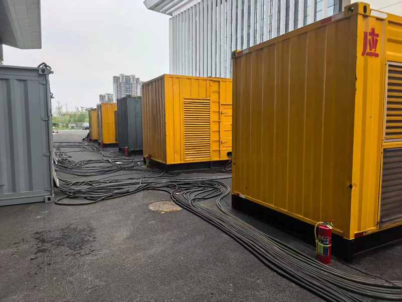 防城不同季节柴油发电机组保养有哪些注意事项？